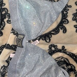 Victoria's Secret Glittering Bra - Silver